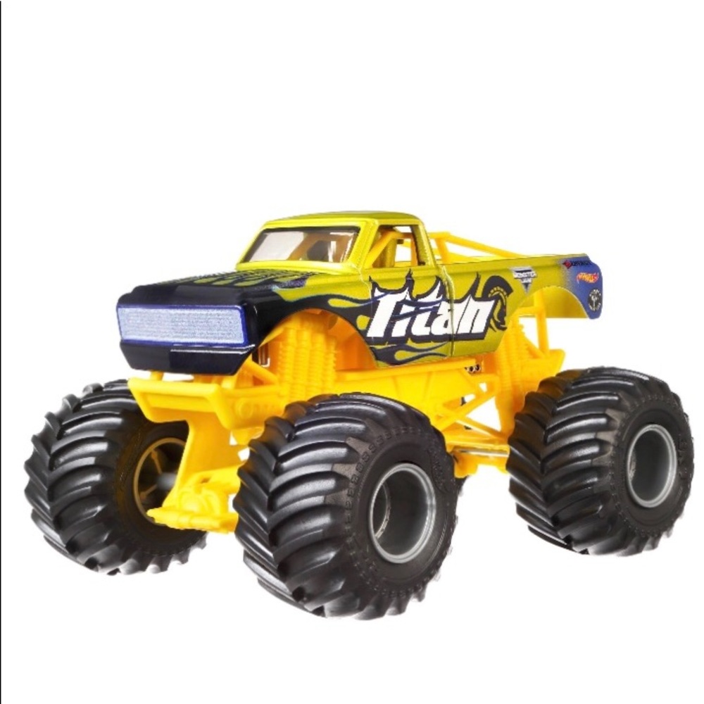 New Hot Wheels Titan Monster Truck 1:24